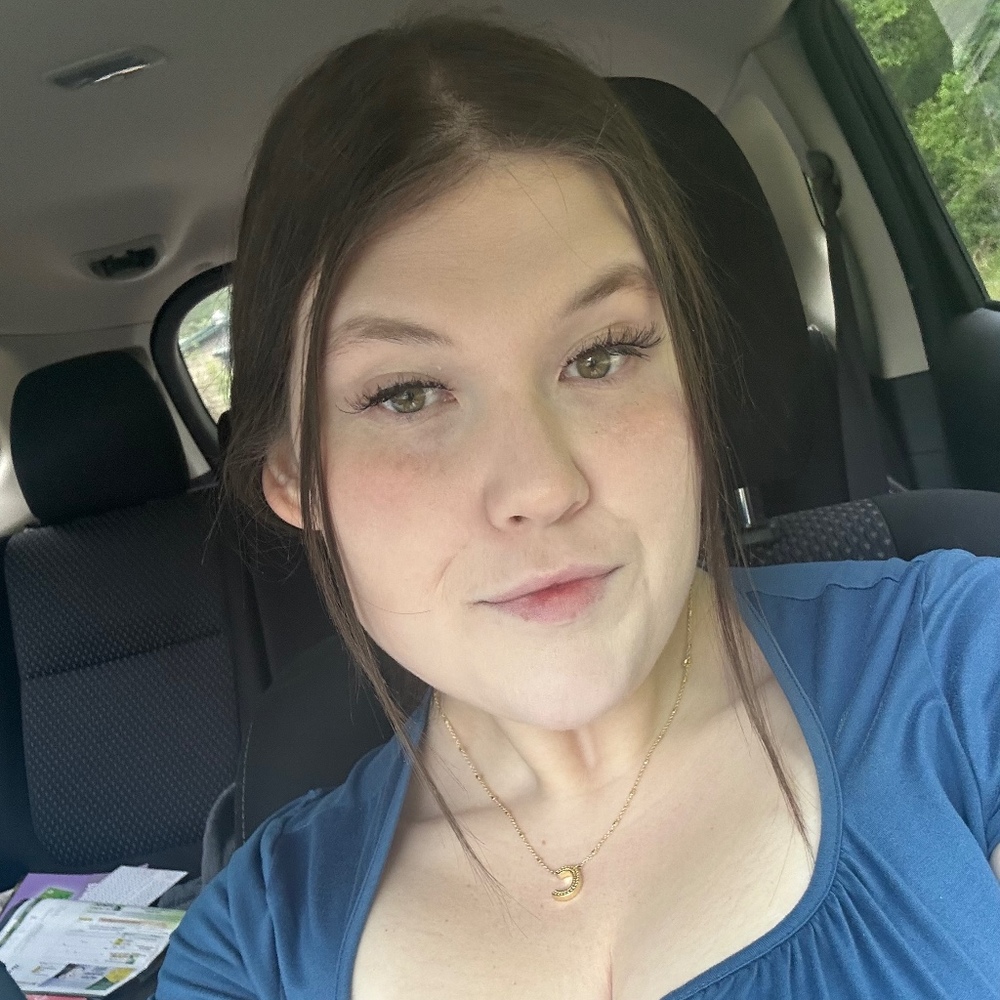 Meet your Posher, Amber